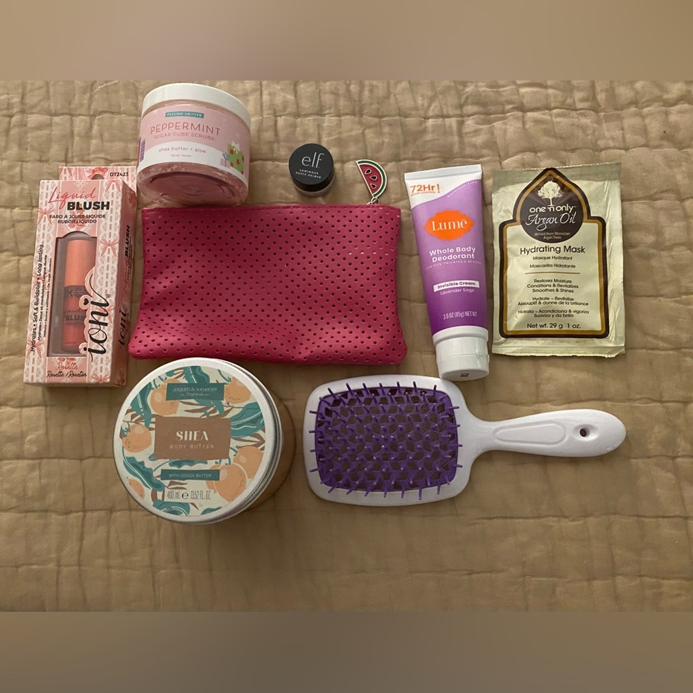 Set Of 8 Face, Hair and Body Beauty Products NEW